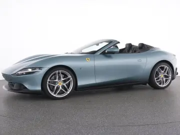 FERRARI Roma Spider Special Color Celleste Trevi
