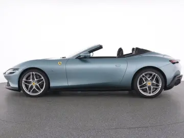 FERRARI Roma Spider Special Color Celleste Trevi