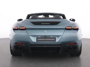 FERRARI Roma Spider Special Color Celleste Trevi