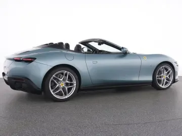 FERRARI Roma Spider Special Color Celleste Trevi