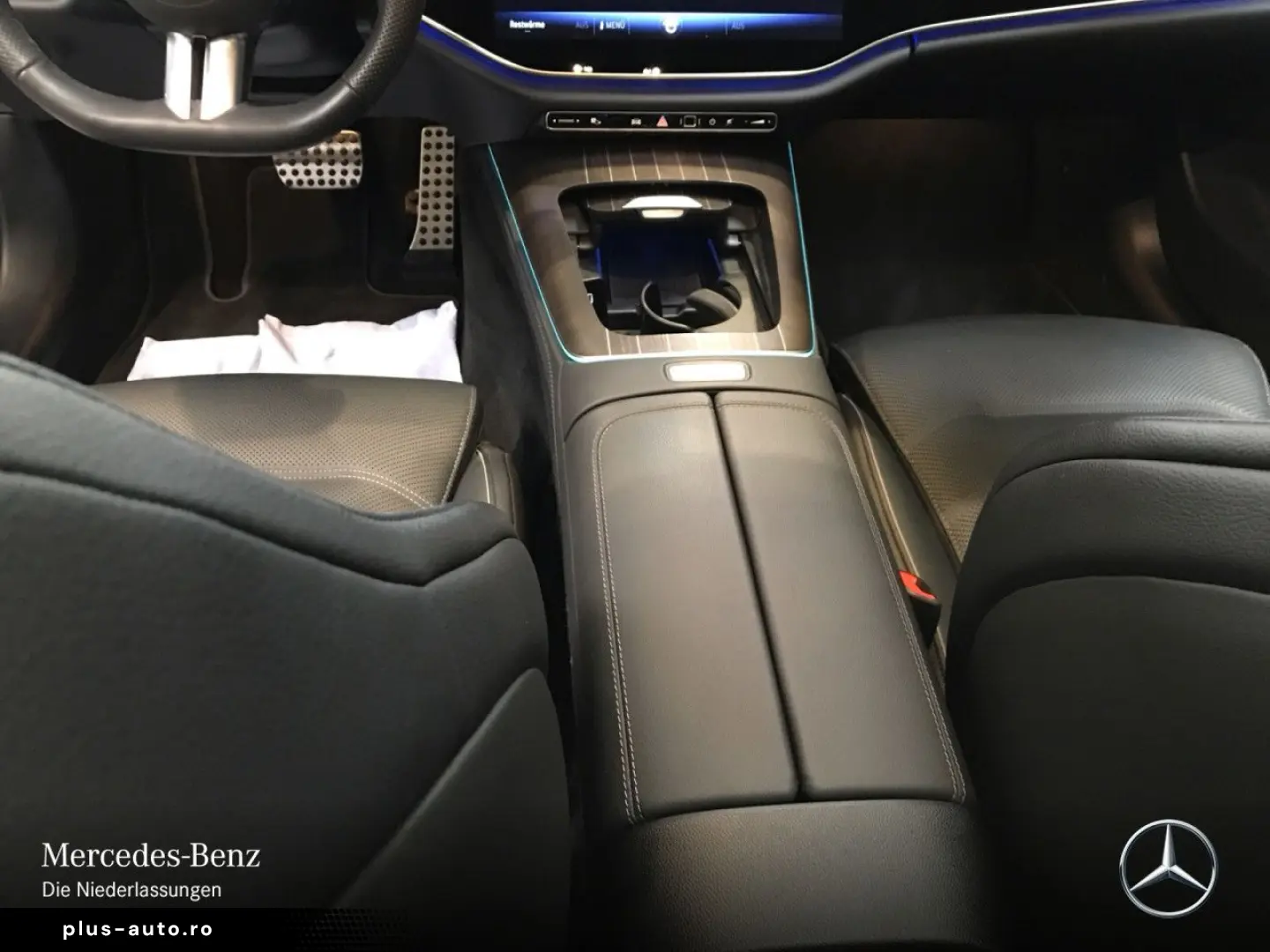 MERCEDES-BENZ E 220 d AMG Premium   Night DISTR  21 &hellip;