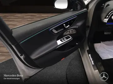 MERCEDES-BENZ E 220 d AMG Premium   Night DISTR  21 &hellip;