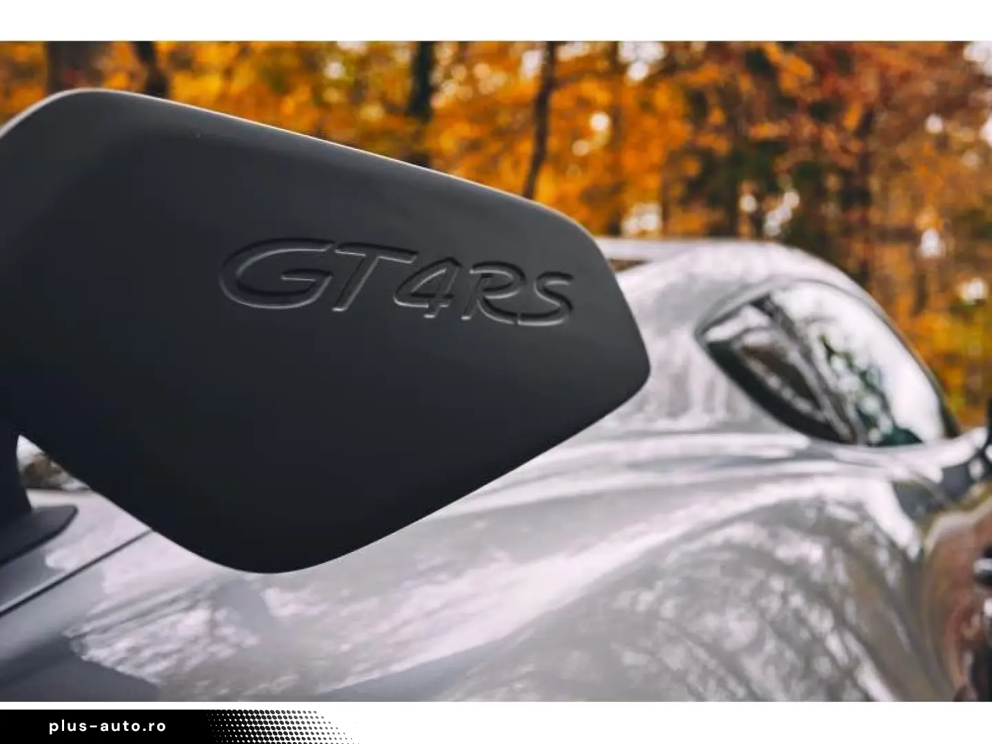 Porsche Cayman GT4 RS Weissach