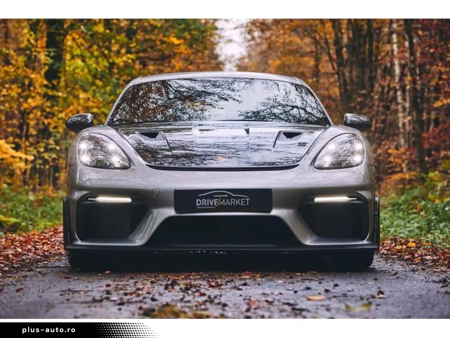 Porsche Cayman GT4 RS Weissach