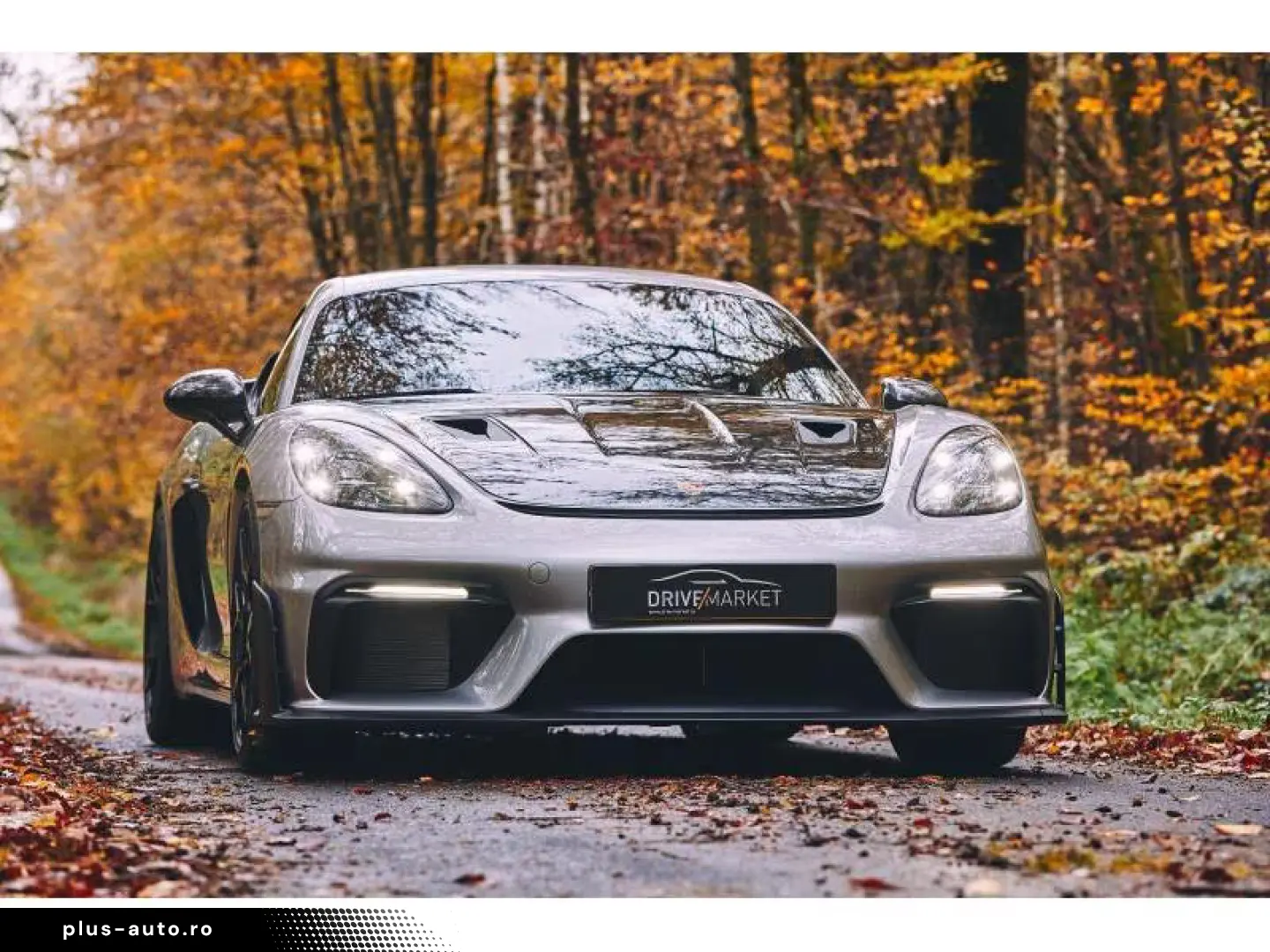 Porsche Cayman GT4 RS Weissach