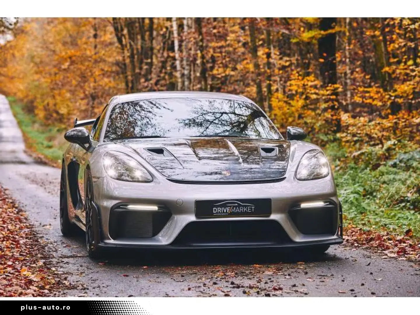 Porsche Cayman GT4 RS Weissach