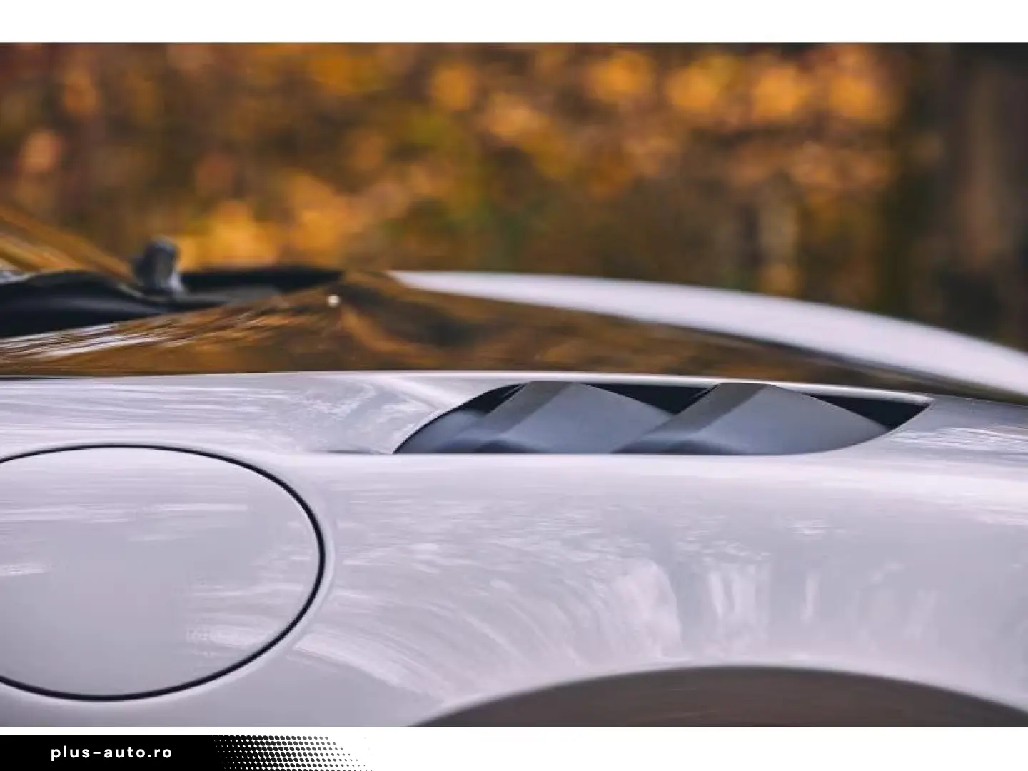 Porsche Cayman GT4 RS Weissach