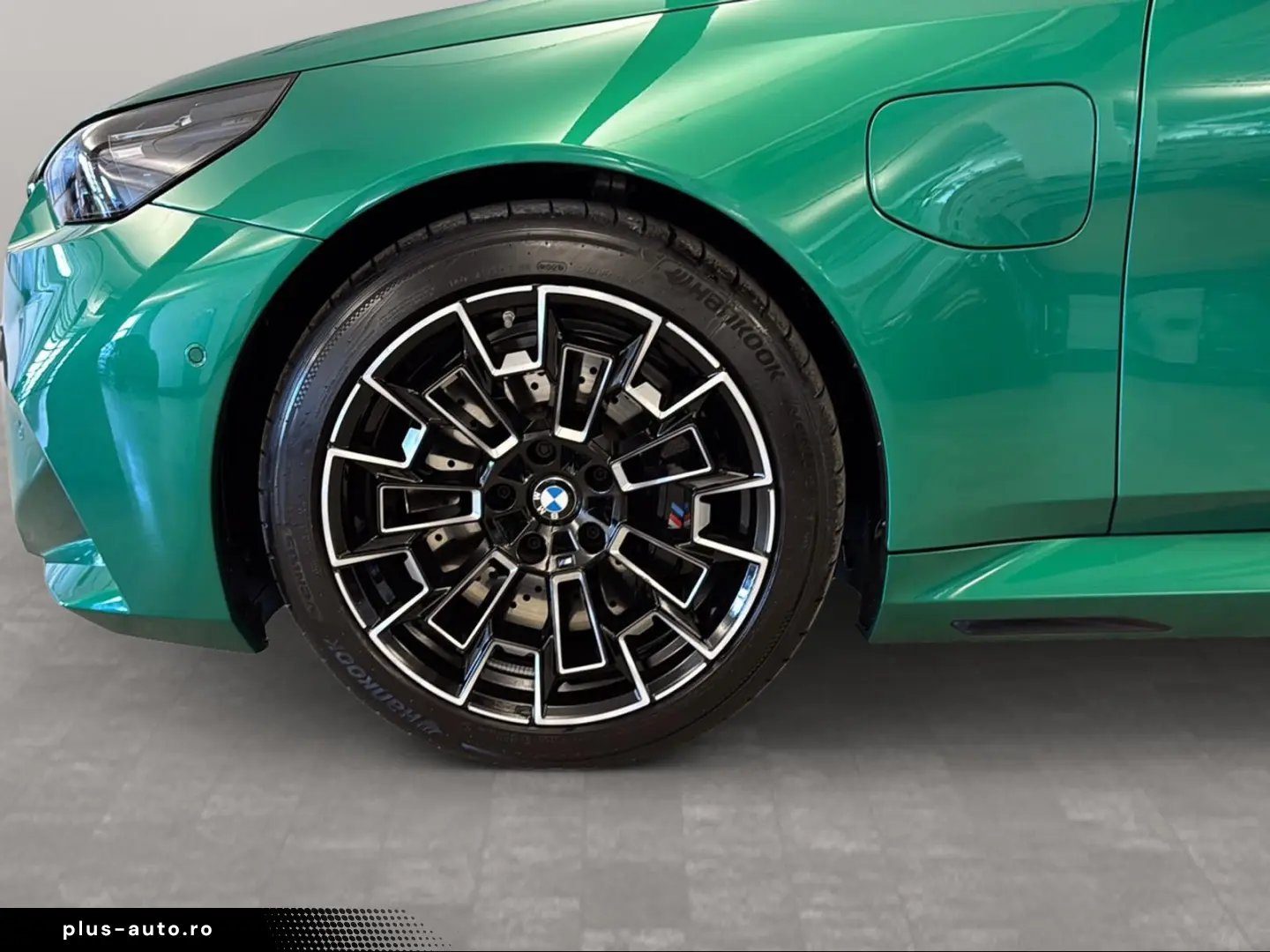 BMW M5 Touring DAProf VentilatedS 360 IcGlow B&W