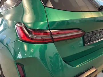 BMW M5 Touring DAProf VentilatedS 360 IcGlow B&W