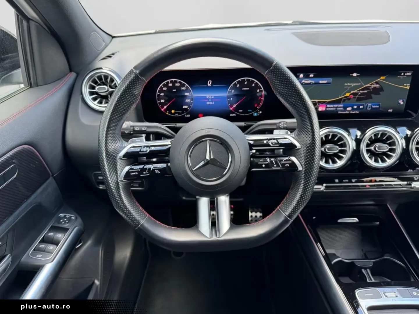 Mercedes-Benz GLA 180 AMG NIGHT