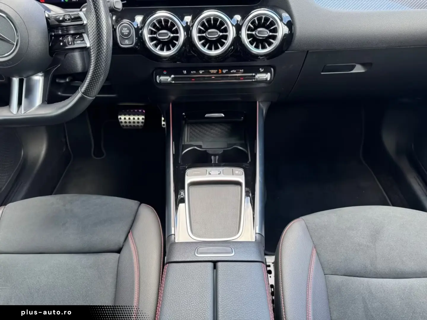 Mercedes-Benz GLA 180 AMG NIGHT