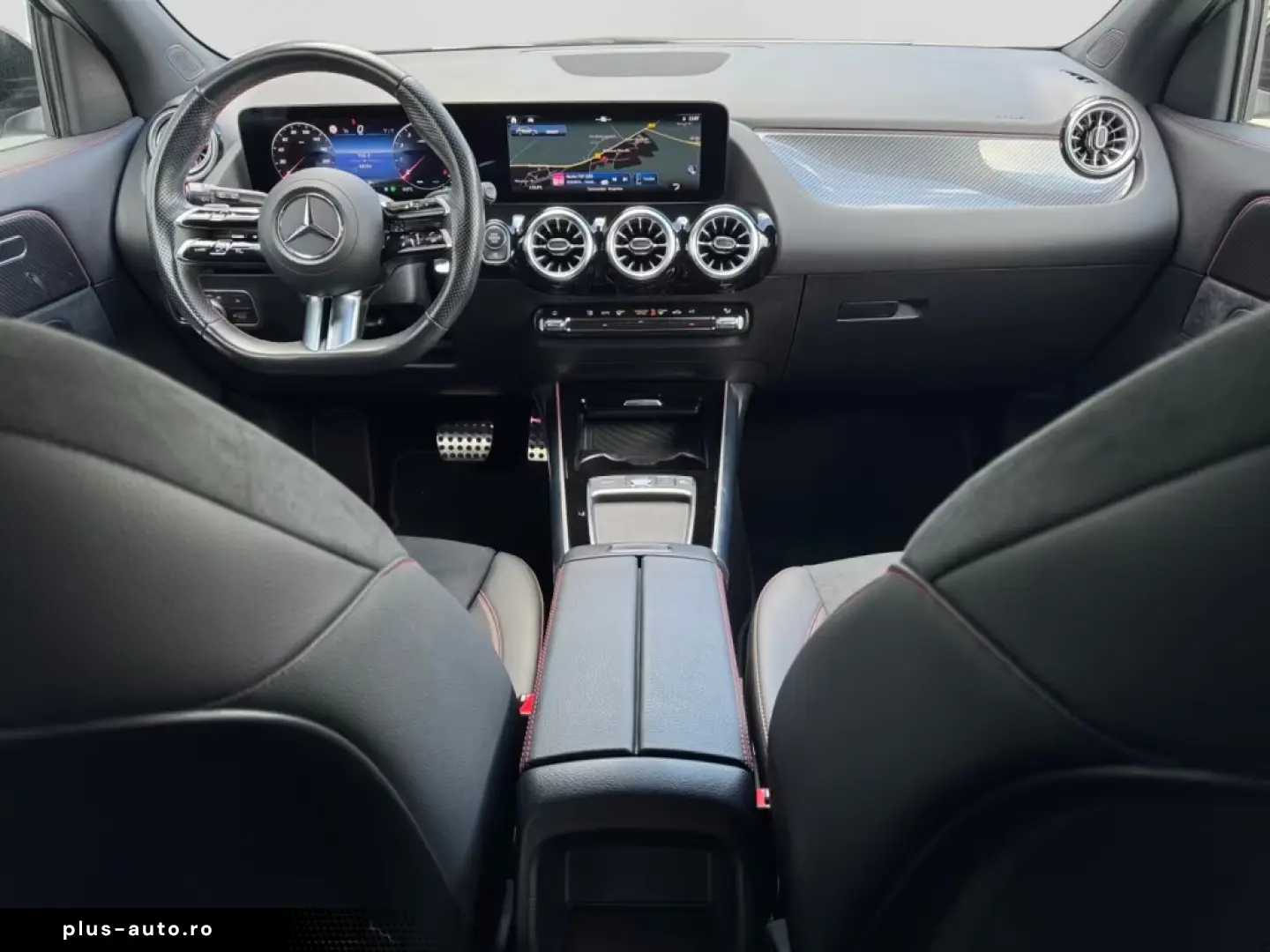 Mercedes-Benz GLA 180 AMG NIGHT