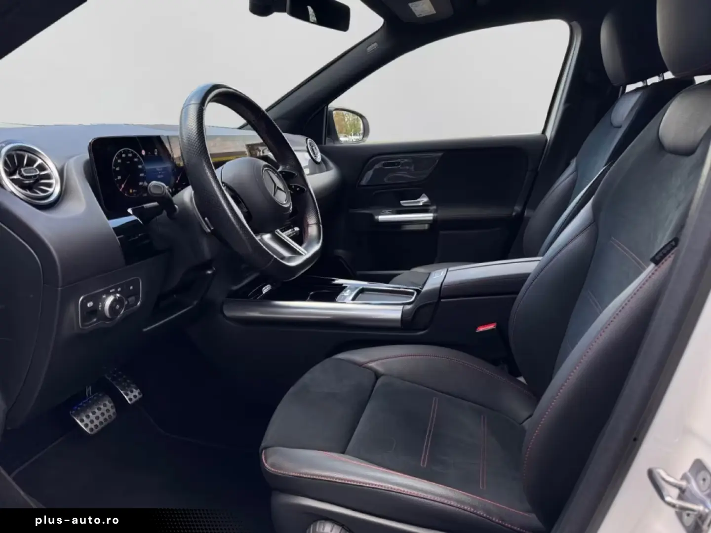 Mercedes-Benz GLA 180 AMG NIGHT