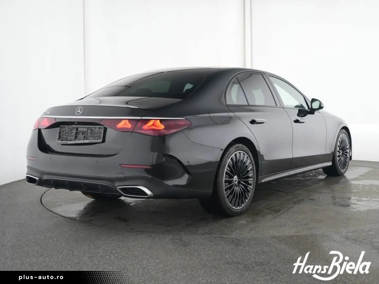 MERCEDES-BENZ E 220 d AMG Prem  Night 20  Pano Super&hellip;