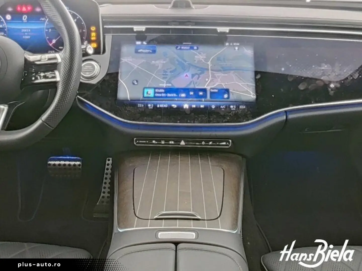 MERCEDES-BENZ E 220 d AMG Prem  Night 20  Pano Super&hellip;