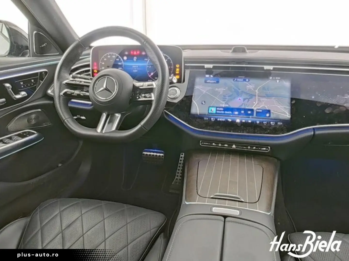 MERCEDES-BENZ E 220 d AMG Prem  Night 20  Pano Super&hellip;