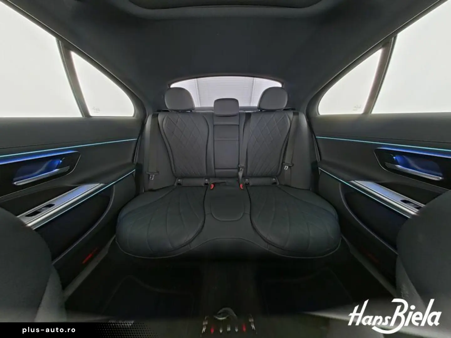 MERCEDES-BENZ E 220 d AMG Prem  Night 20  Pano Super&hellip;