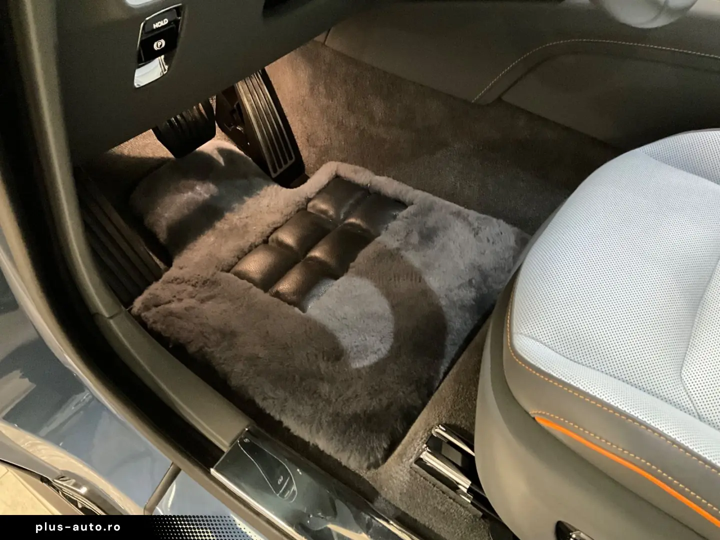 ROLLS ROYCE Spectre HUD 360  Kamera LED  NP 521.000 €