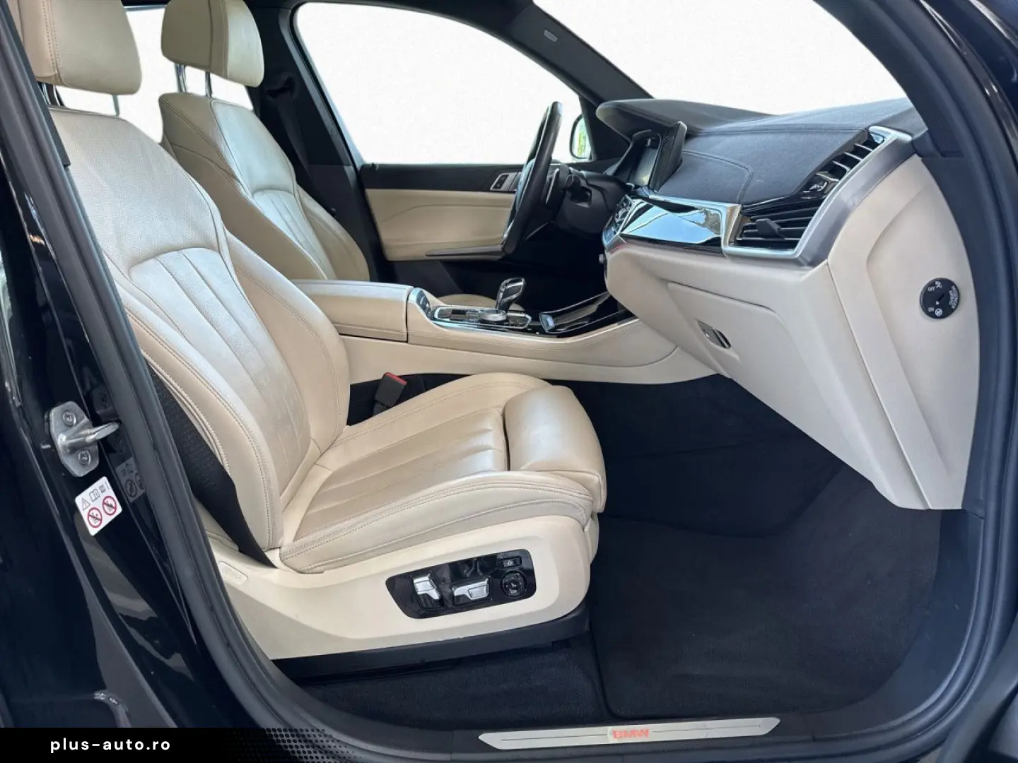 BMW X5 xD30d xLine Laser DAProf 360  HUD CraftedCl Panoram