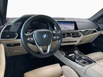 BMW X5 xD30d xLine Laser DAProf 360  HUD CraftedCl Panoram