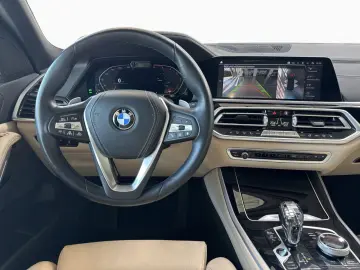 BMW X5 xD30d xLine Laser DAProf 360  HUD CraftedCl Panoram