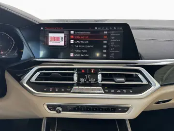 BMW X5 xD30d xLine Laser DAProf 360  HUD CraftedCl Panoram