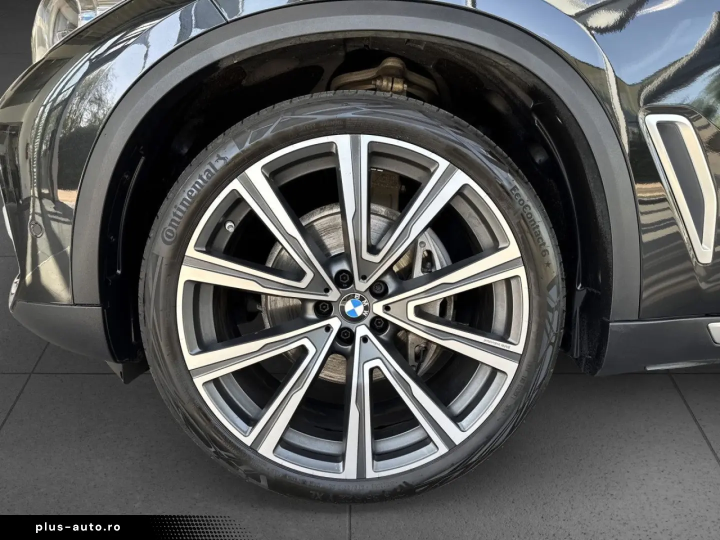 BMW X5 xD30d xLine Laser DAProf 360  HUD CraftedCl Panoram