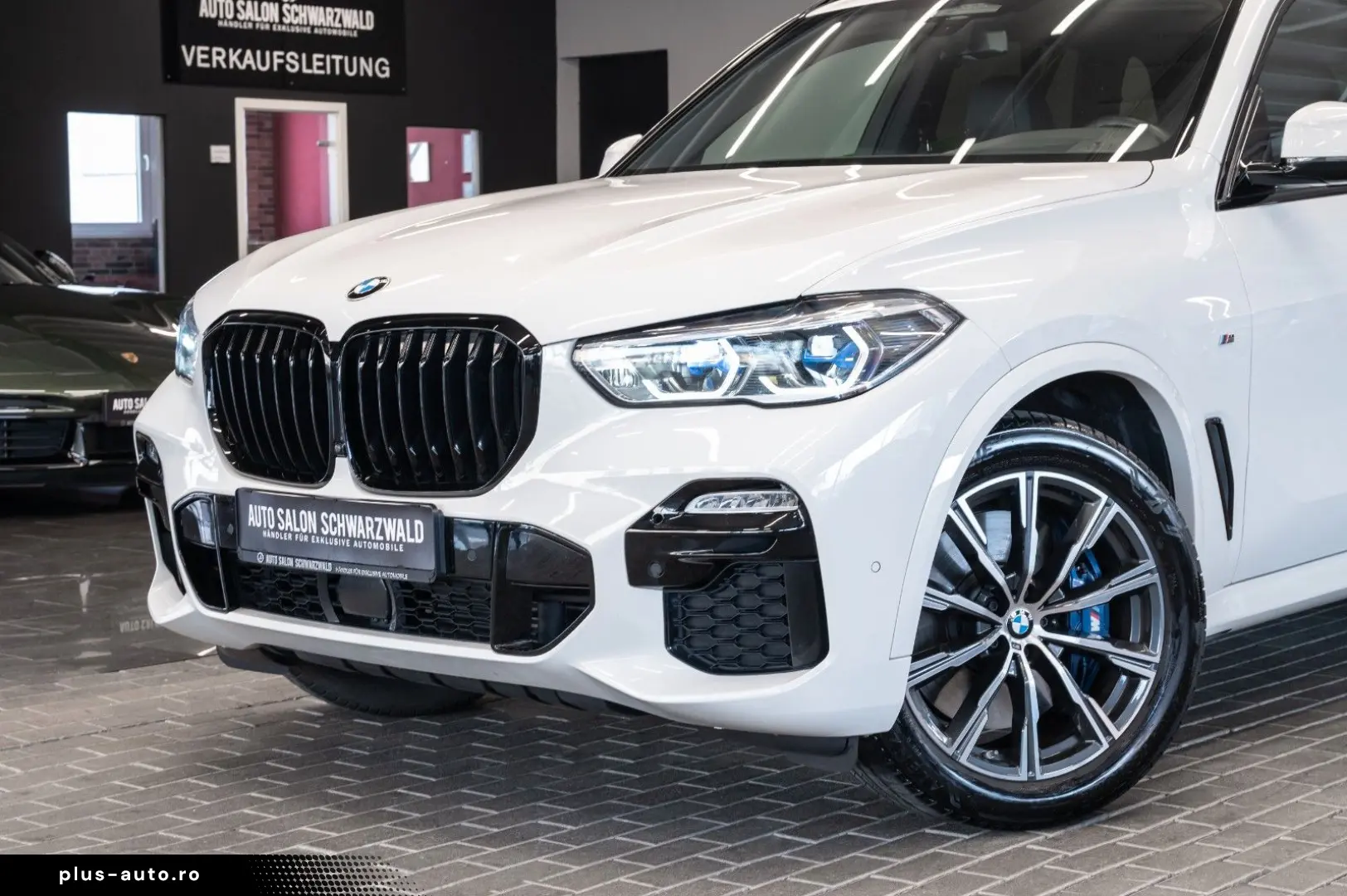 BMW X5 xDrive 30d M SPORT PANO LASER H&K HEAD 1.HAND