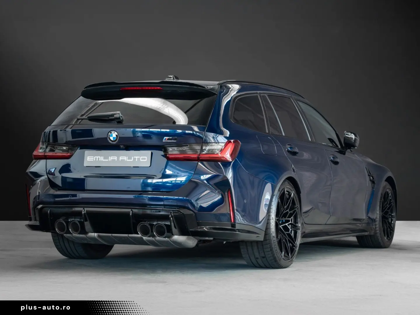 BMW M3 Touring xDrive Competition Individuallack