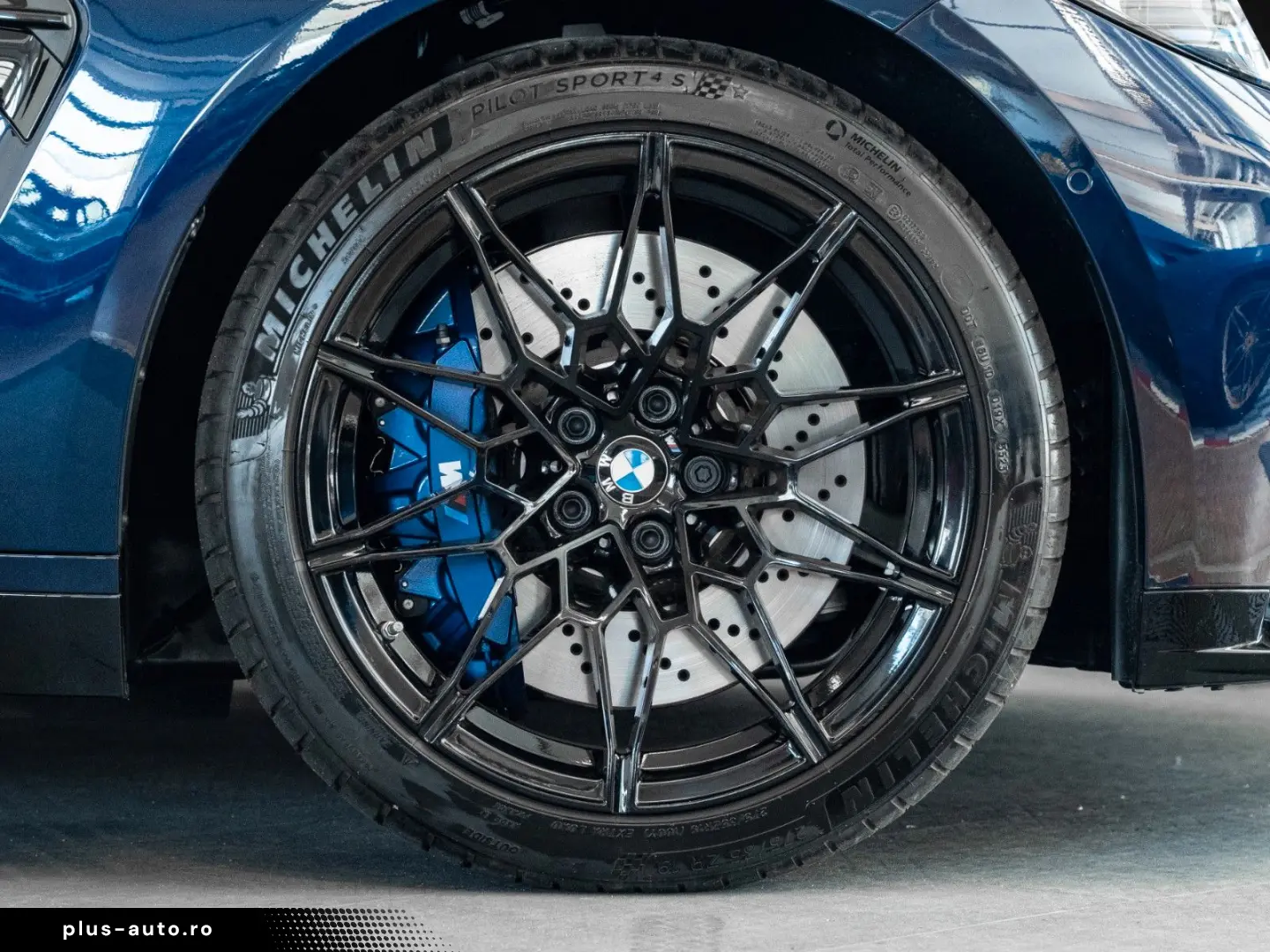 BMW M3 Touring xDrive Competition Individuallack
