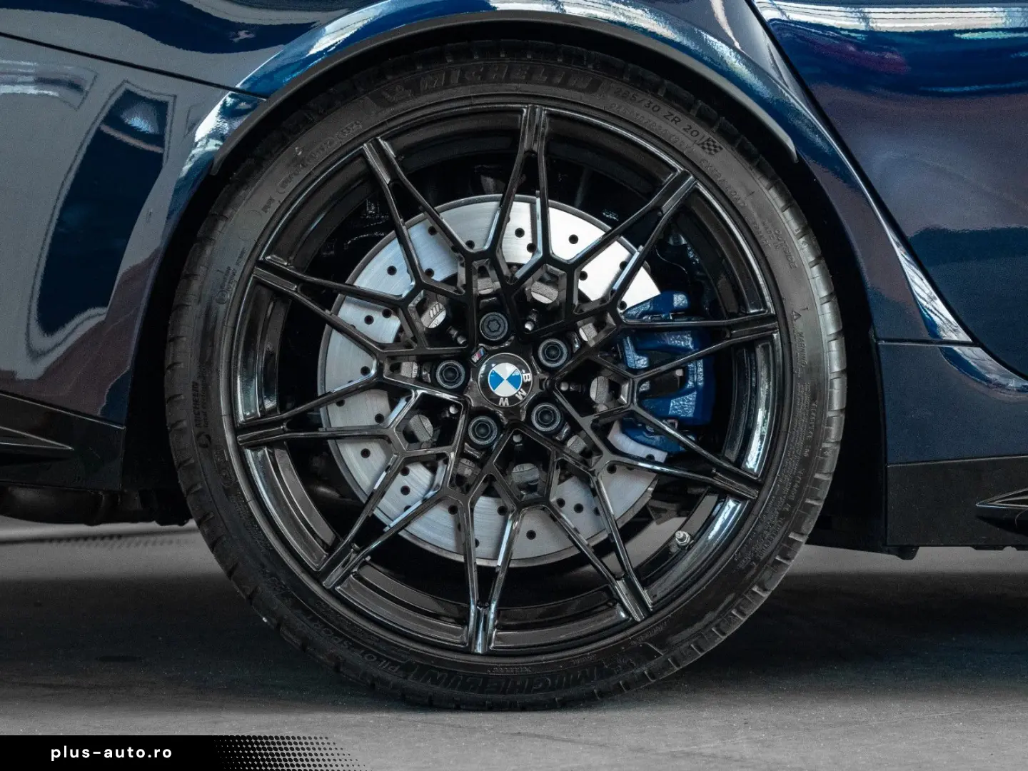 BMW M3 Touring xDrive Competition Individuallack