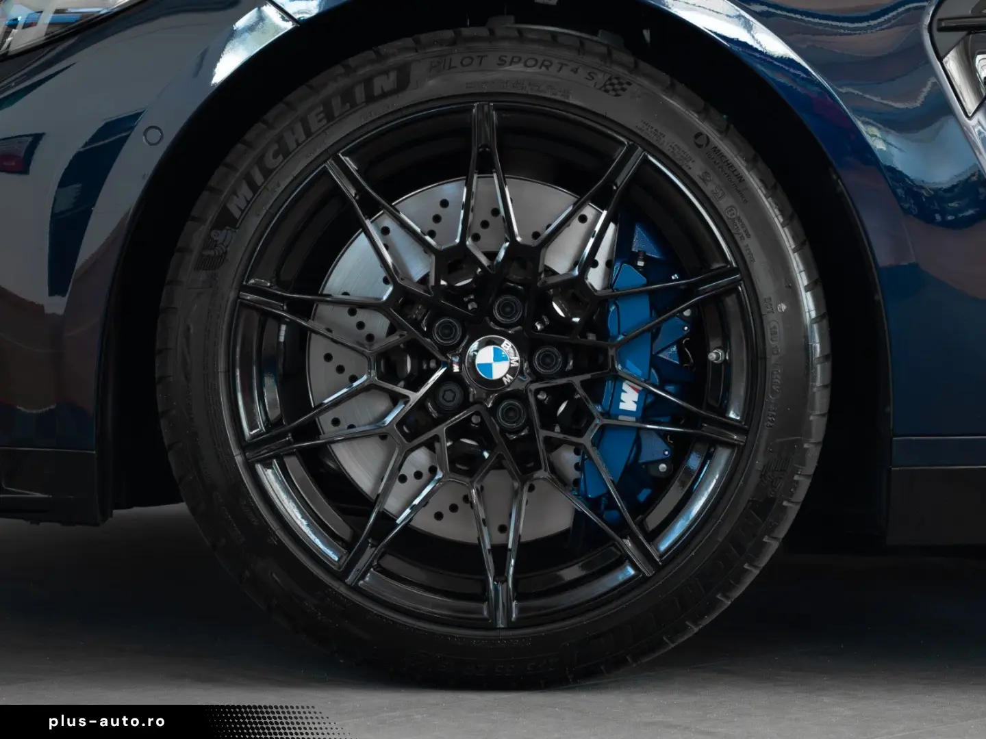 BMW M3 Touring xDrive Competition Individuallack