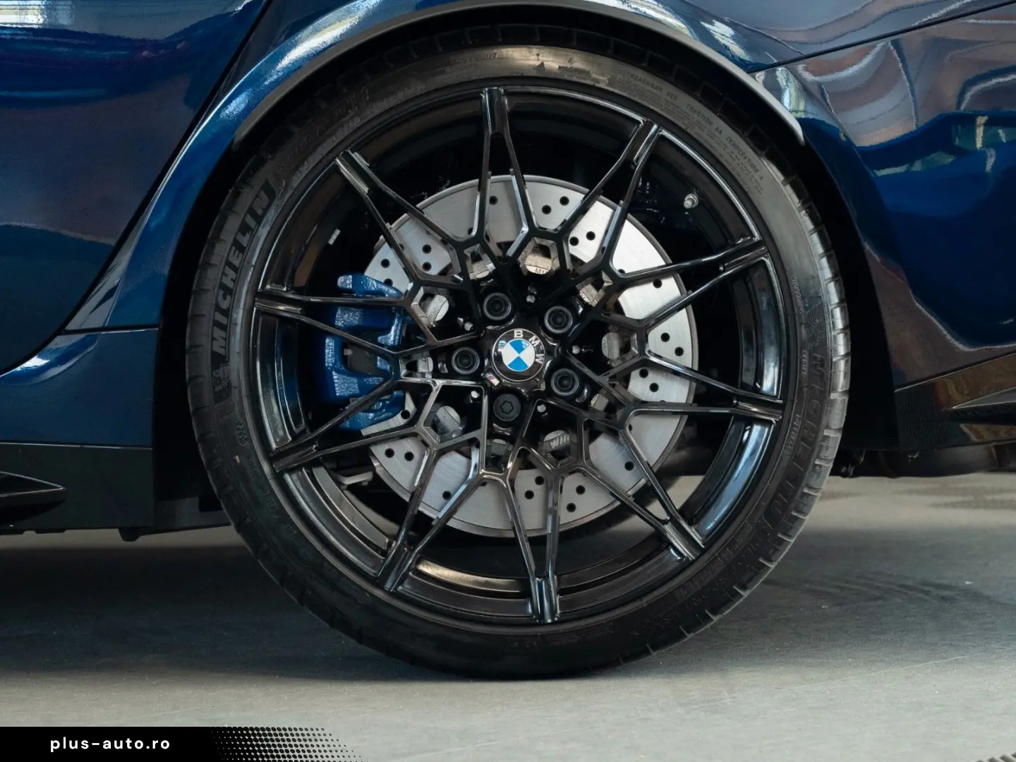 BMW M3 Touring xDrive Competition Individuallack