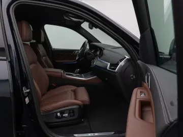 BMW X5 xD40d M Sport 360  Laser HUD DAB Individual