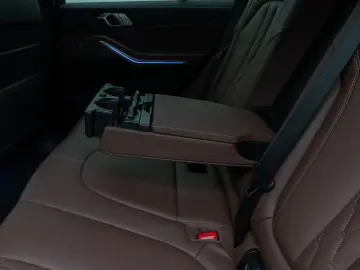 BMW X5 xD40d M Sport 360  Laser HUD DAB Individual