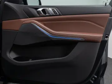 BMW X5 xD40d M Sport 360  Laser HUD DAB Individual