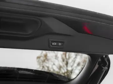 BMW X5 xDrive30d M Sport ACC Standhz Pano HUD AHK 22