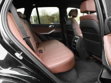 BMW X5 xDrive30d M Sport ACC Standhz Pano HUD AHK 22