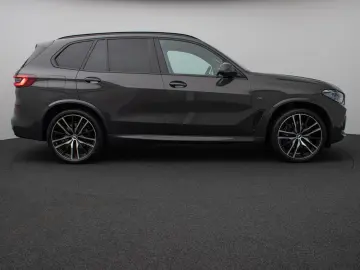 BMW X5 M50i Panorama 360  Laser HUD H K Individual