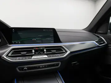 BMW X5 M50i Panorama 360  Laser HUD H K Individual