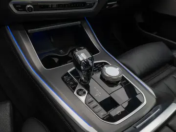 BMW X5 M50i Panorama 360  Laser HUD H K Individual