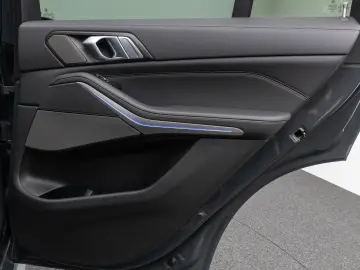 BMW X5 M50i Panorama 360  Laser HUD H K Individual