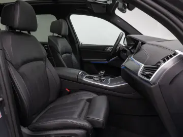 BMW X5 M50i Panorama 360  Laser HUD H K Individual