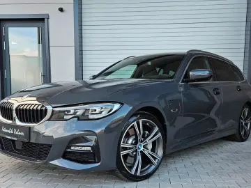 BMW 330e T M Sport 1Hand Individual Top Zustand