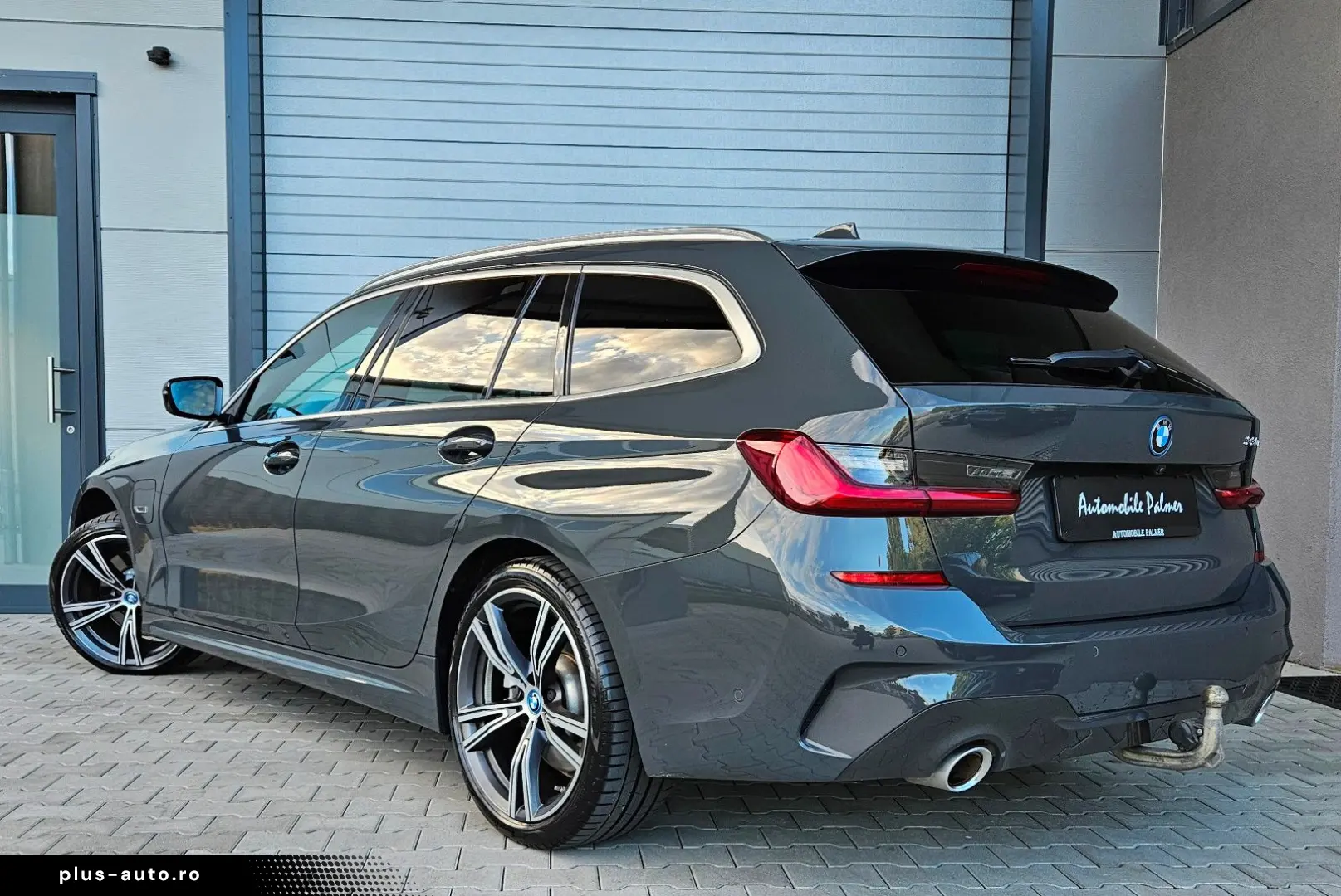 BMW 330e T M Sport 1Hand Individual Top Zustand