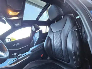 BMW 330e T M Sport 1Hand Individual Top Zustand