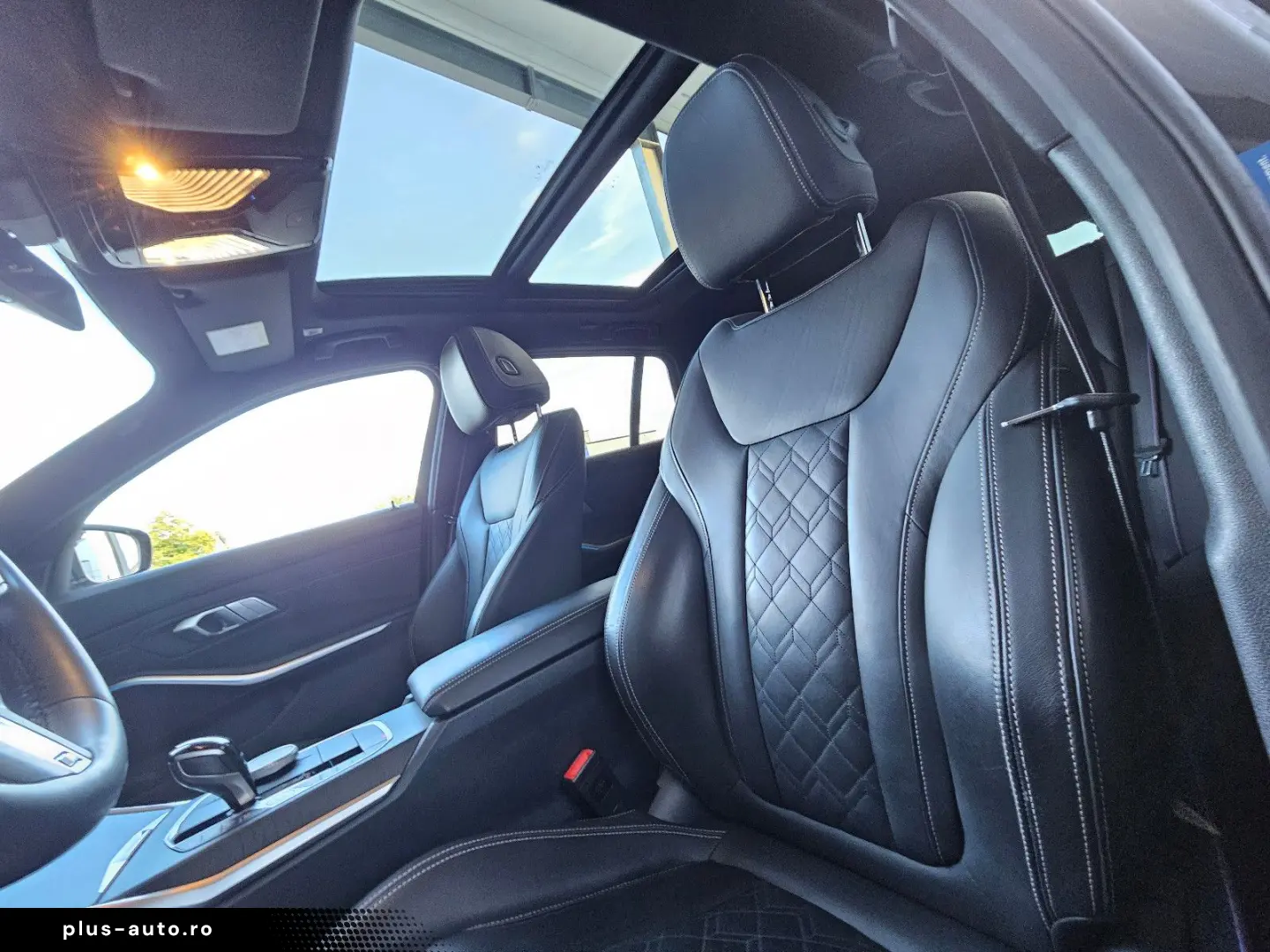 BMW 330e T M Sport 1Hand Individual Top Zustand