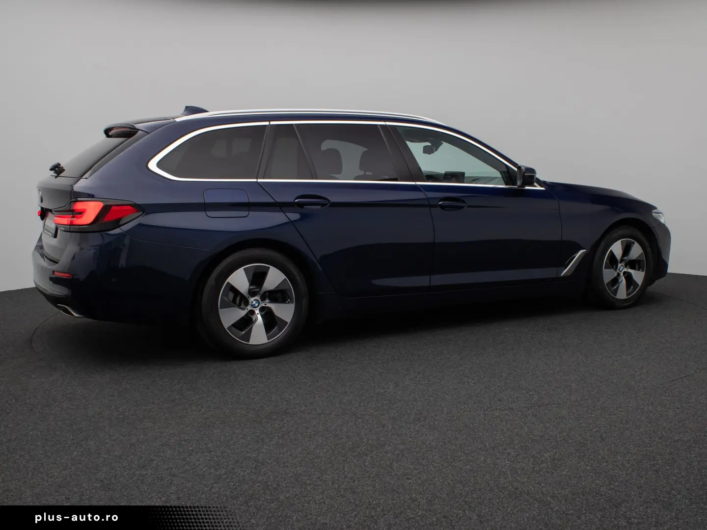 BMW 520d xD Panorama Massage HUD H K Individual-Voll