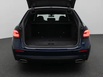 BMW 520d xD Panorama Massage HUD H K Individual-Voll