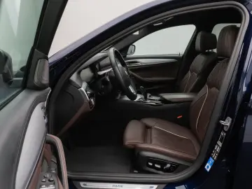 BMW 520d xD Panorama Massage HUD H K Individual-Voll